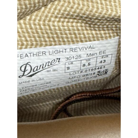 Danner 30125 Feather Light Revival Tan Leather Shoe 9 Outdoor Gorpcore Hunting - Picture 16 of 16